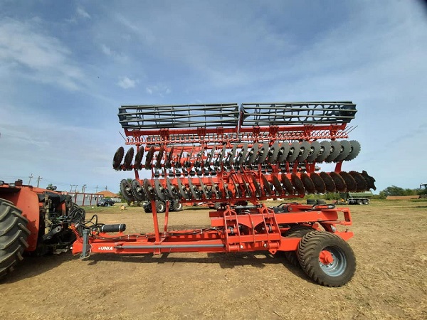 Tractors and agricultural machinery